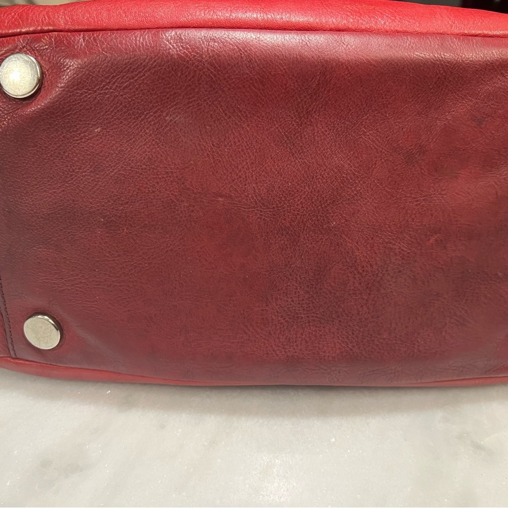Fossil two tone red zippered tote - Picture 3 of 10